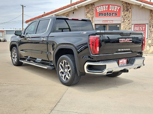Used 2024 GMC Sierra 1500 SLT AWD/4WD image 2