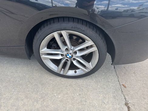 Used 2017 BMW 230i Convertible image 5