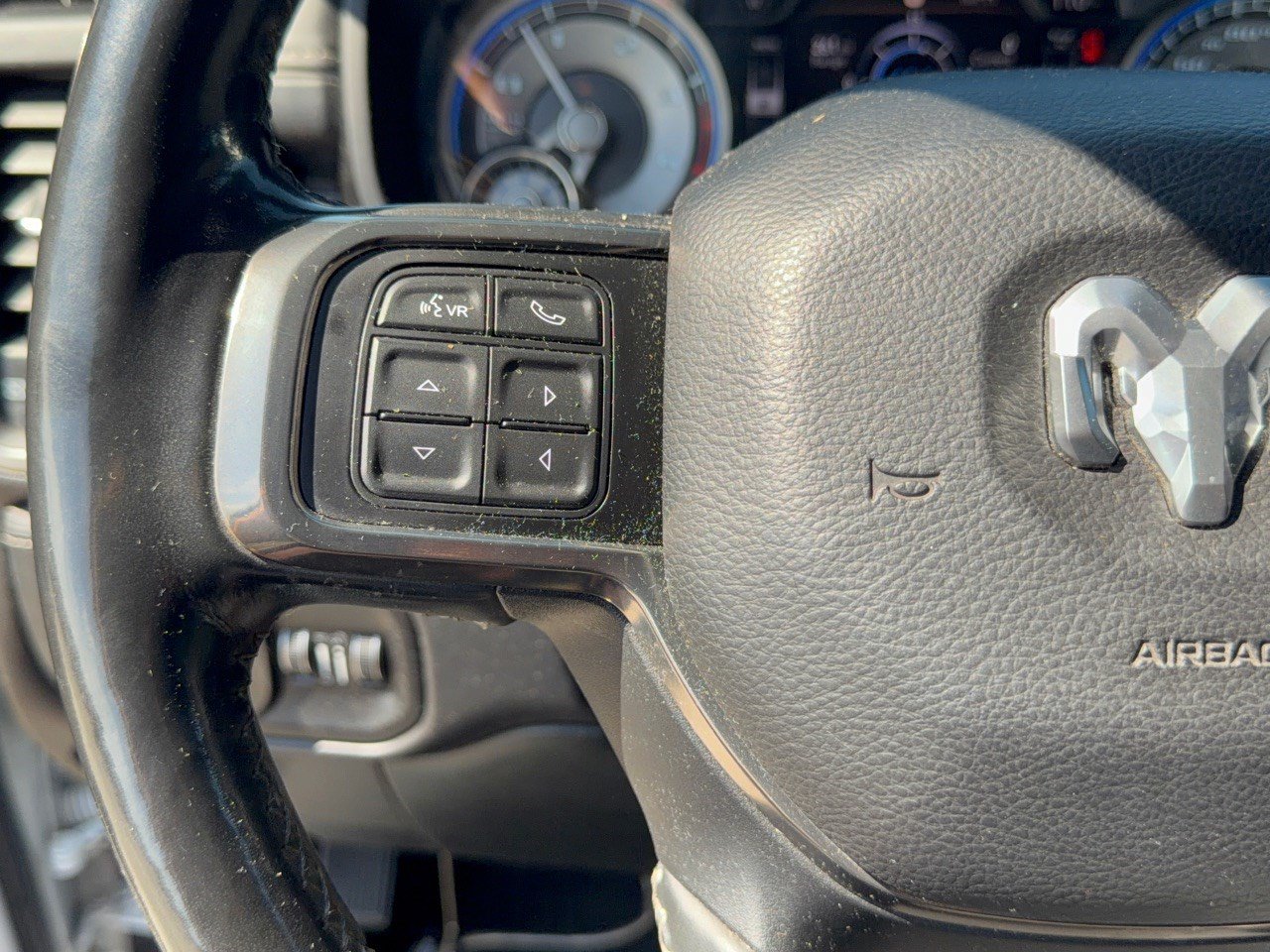 Used 2019 RAM 2500 Limited AWD/4WD image 18