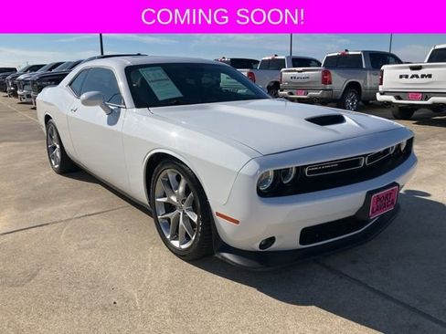 Used 2022 Dodge Challenger GT image 10