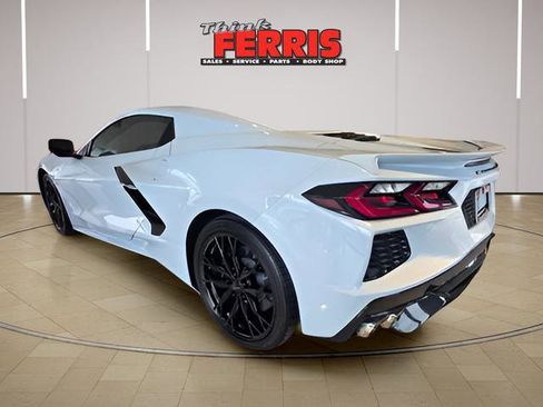 Used 2024 Chevrolet Corvette Stingray Premium Conv w/ 3LT RWD image 3