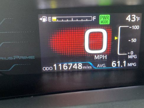 Used 2017 Toyota Prius Prime Premium w/ Carpet Mat Package image 28