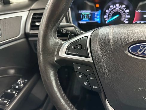 Used 2015 Ford Fusion Titanium image 20