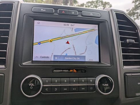 Used 2021 Ford Expedition XLT image 23