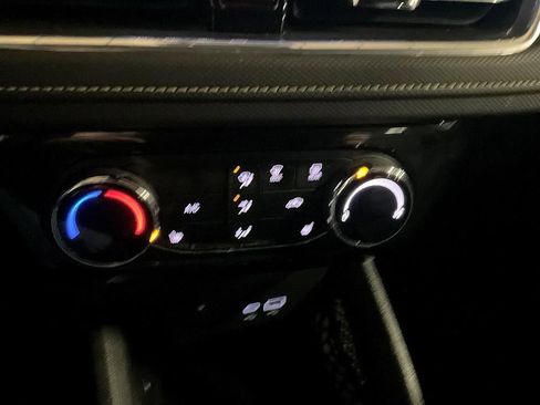 Used 2024 Chevrolet TrailBlazer ACTIV w/ Driver Confidence Package image 22