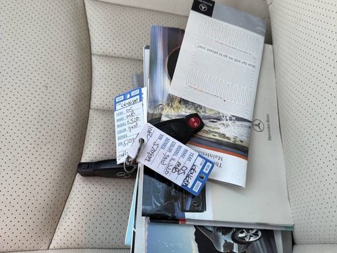 Used 2005 Mercedes-Benz C 320 Sedan image 21