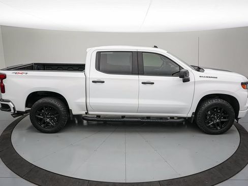 Used 2023 Chevrolet Silverado 1500 Custom w/ Rally Edition AWD/4WD image 3