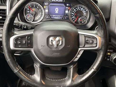 Used 2020 RAM 1500 Big Horn AWD/4WD image 14