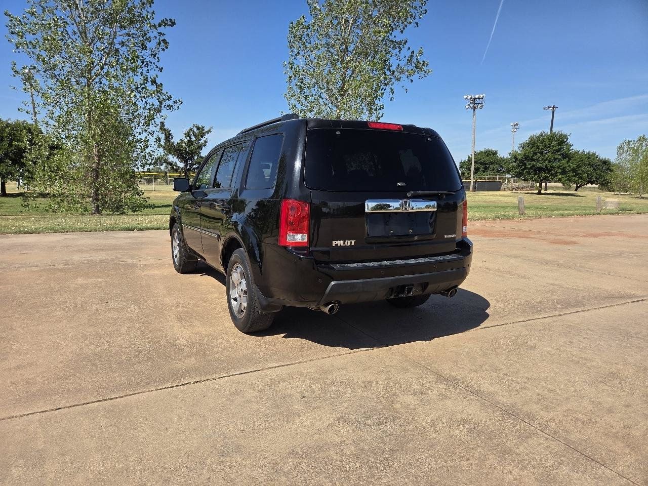 Used 2011 Honda Pilot Touring image 7