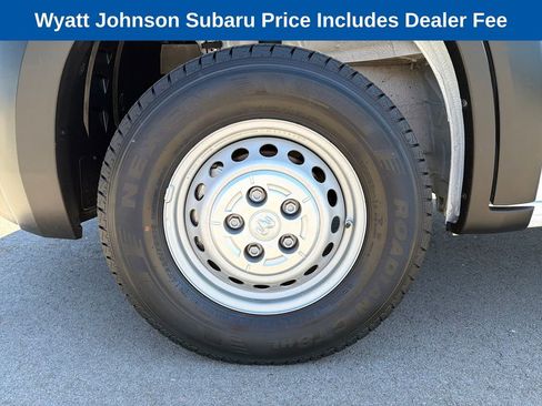 Used 2025 RAM ProMaster 2500 w/ Convenience Group FWD image 2