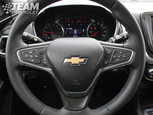 Used 2023 Chevrolet Equinox LT image 13
