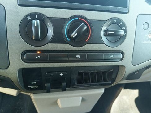 Used 2008 Ford F250 XLT image 12