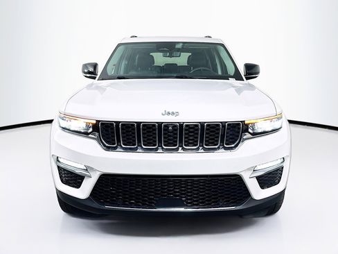 Used 2022 Jeep Grand Cherokee Limited 4xe w/ Luxury Tech Group II AWD/4WD image 2