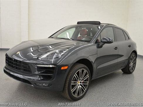 Used 2018 Porsche Macan GTS image 3