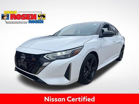 Certified 2024 Nissan Sentra SR FWD image 1