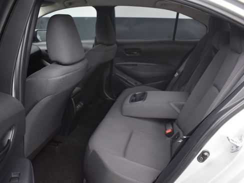 Used 2024 Toyota Corolla LE FWD image 12
