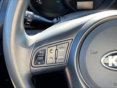 Used 2013 Kia Soul Base image 22