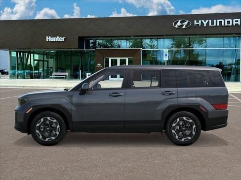 Used 2026 Hyundai Santa Fe SE AWD/4WD image 3