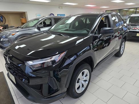 Used 2024 Toyota RAV4 LE image 1