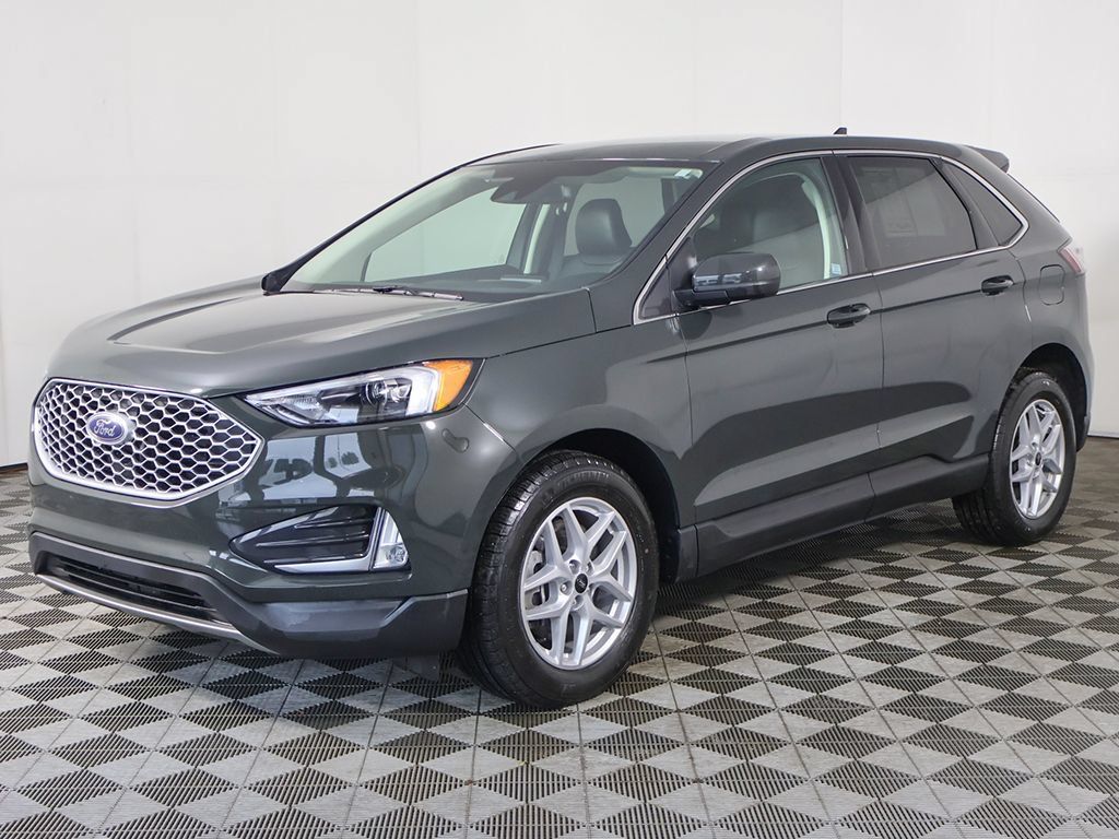 Used 2024 Ford Edge SEL w/ Convenience Package AWD/4WD image 8