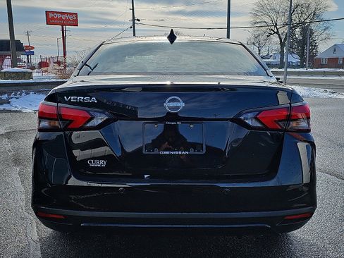 Certified 2025 Nissan Versa SV w/ Trunk Package image 5