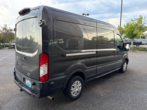 Used 2020 Ford Transit 250 Medium Roof RWD image 18