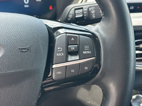 Used 2024 Ford Escape Platinum AWD/4WD image 18