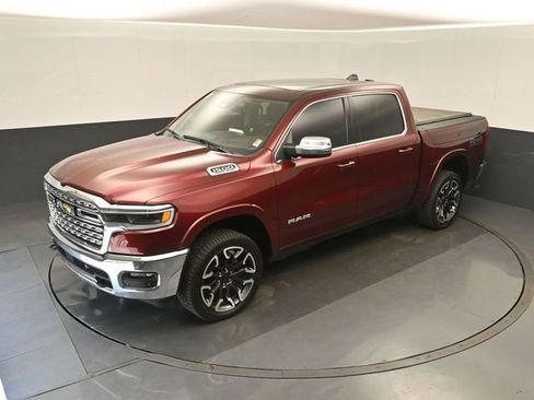 Used 2025 RAM 1500 Limited AWD/4WD image 37