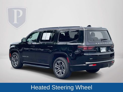 Used 2024 Jeep Wagoneer Series II w/ Flexible Seating Group AWD/4WD image 7