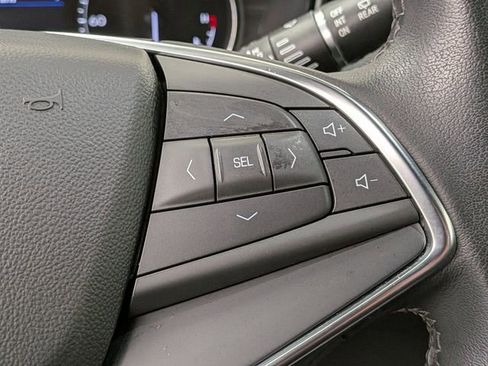 Certified 2023 Cadillac XT5 Luxury w/ LPO, Floor Liner Package FWD image 12
