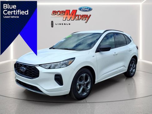 Used 2023 Ford Escape ST-Line w/ Tech Pack #1 FWD image 1