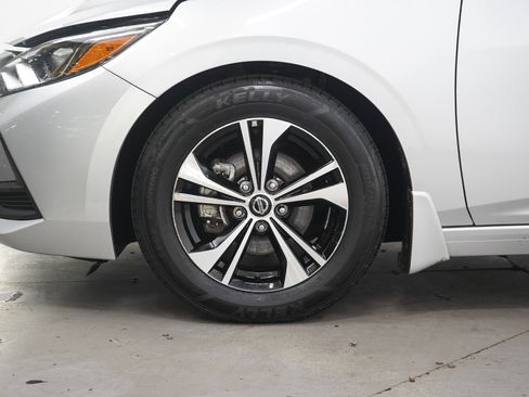 Used 2020 Nissan Sentra SV FWD image 26