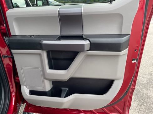 Used 2019 Ford F150 XLT w/ Equipment Group 302A Luxury AWD/4WD image 33