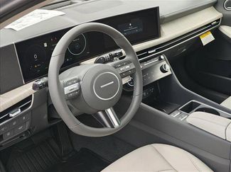 New 2025 Hyundai Sonata Limited video 3