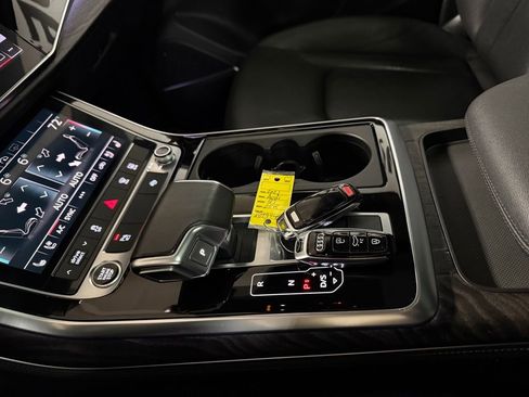 Used 2021 Audi Q7 3.0T Premium Plus w/ Executive Package AWD/4WD image 15