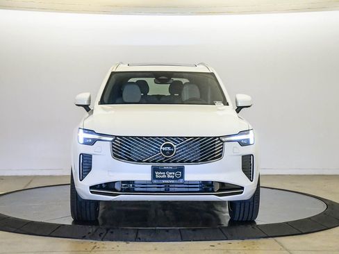 New 2026 Volvo XC90 T8 Plus w/ Protection Package AWD/4WD image 6