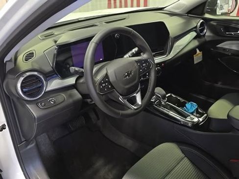 New 2026 Chevrolet Trax LT w/ Driver Confidence Package FWD image 19