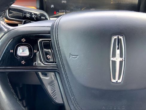 Used 2021 Lincoln Aviator Reserve w/ Equipment Group 201A RWD image 24