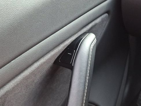 Used 2018 Tesla Model 3 Long Range RWD image 26