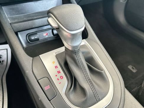 Certified 2023 Kia Forte LXS w/ LXS Technology Package FWD image 22