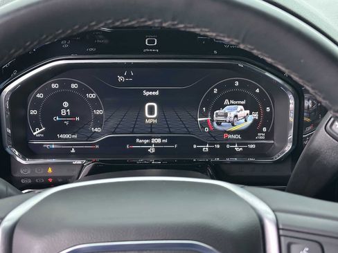 Used 2024 GMC Sierra 3500 SLE w/ SLE Convenience Package image 19