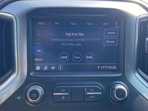 Used 2020 Chevrolet Silverado 1500 LT RWD image 36