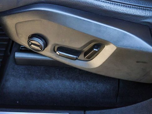 Used 2024 Volvo XC90 B6 Plus w/ Protection Package Premier image 32