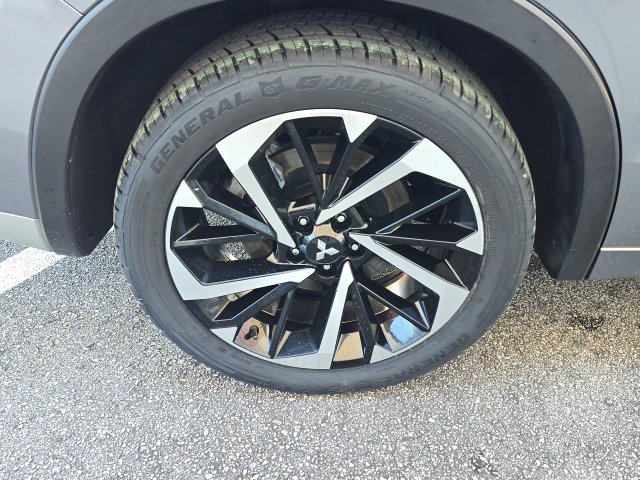 Used 2022 Mitsubishi Outlander SEL AWD/4WD image 10