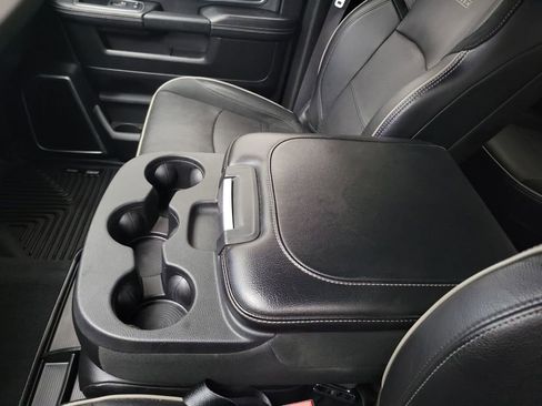 Used 2019 RAM 3500 Laramie image 28