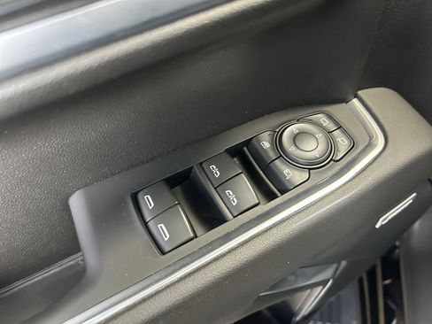 Used 2022 Chevrolet Silverado 1500 LTZ w/ LTZ Convenience Package II image 23