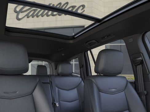New 2025 Cadillac XT6 Luxury w/ LPO, Floor Liner Package image 24