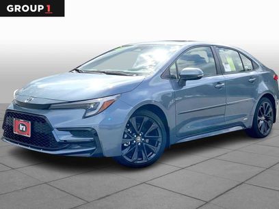 New 2025 Toyota Corolla SE