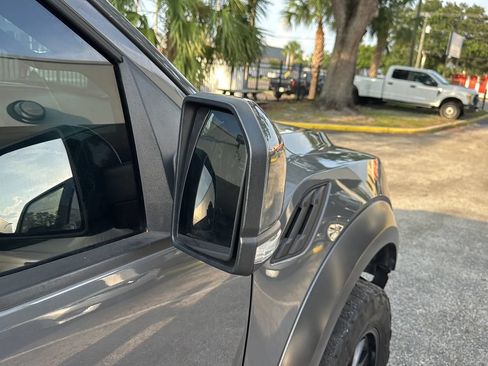 Used 2018 Ford F150 Raptor w/ Equipment Group 802A Luxury AWD/4WD image 34