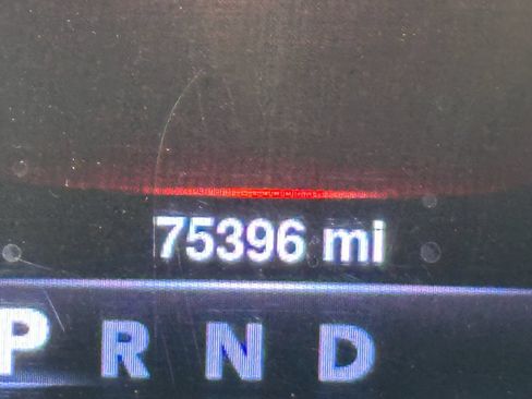 Used 2016 RAM 1500 Laramie AWD/4WD image 23